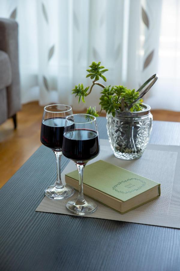 Apartment Fluid Сплит Екстериор снимка